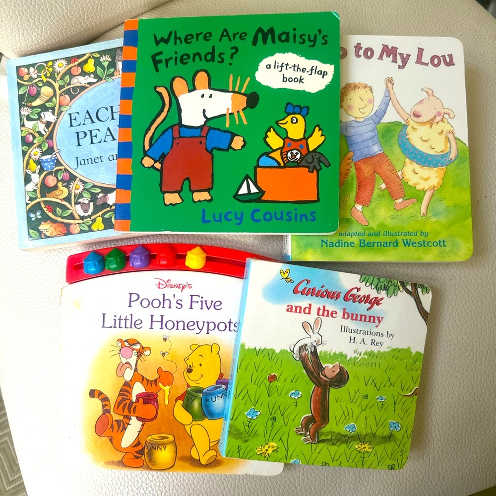 Book Bundle of 5 Baby Toddler Heavy Duty Books Maisy Pooh Curious George Skip